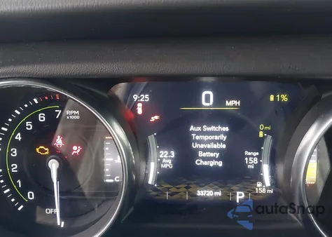 2022 Jeep Wrangler 4Xe Unlimited Sahara 4X4 z USA, uszkodzony, nr VIN 1C4JJXP68NW214467